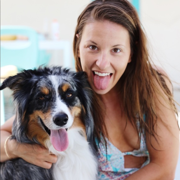 Meet your Posher, Talia - Picture 5 of 8